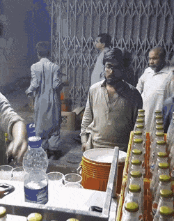 Acid Gifdump, January 9 (25 gifs)