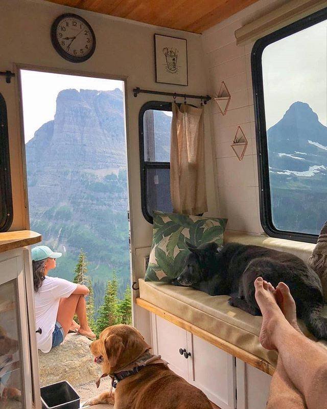 People Who Joined The Van Life (21 pics)
