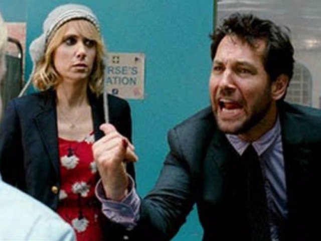 Celebrities Were Cut Out Of Famous Movies (15 pics)