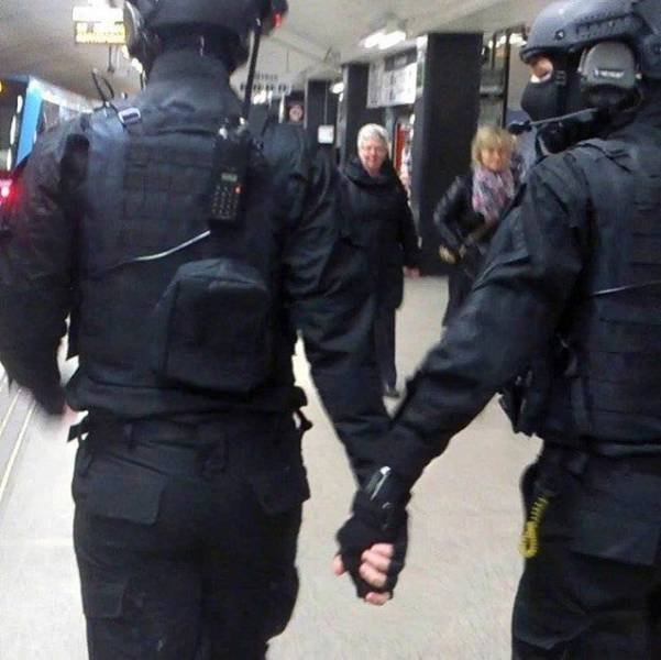 Acid Picdump. Part 2 (100 pics)