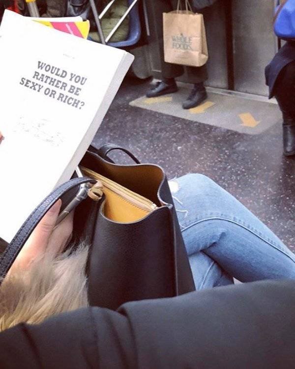 People Reading Interesting Books (44 pics)