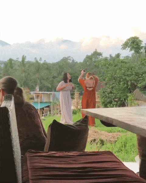 Influencers Go Wild (20 pics)