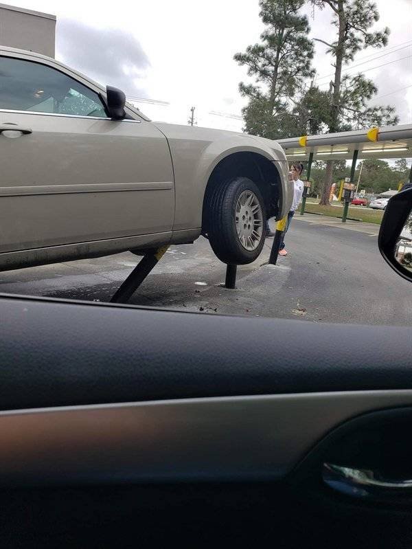 Car Fails (25 pics)