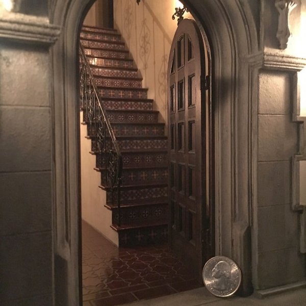 Chris Toledo Creates Miniature Scale Model Rooms (30 pics)