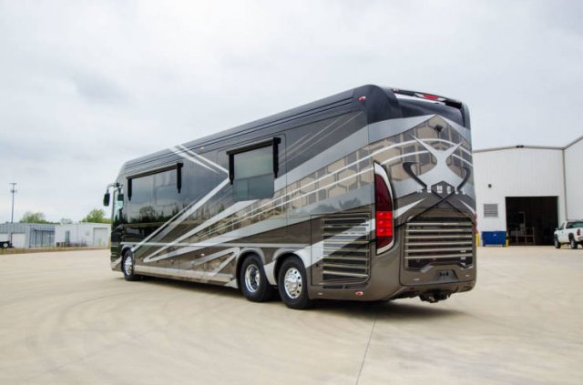 Mobile Home By Porsche (23 pics)