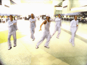 90s In Motion (17 GIFs)