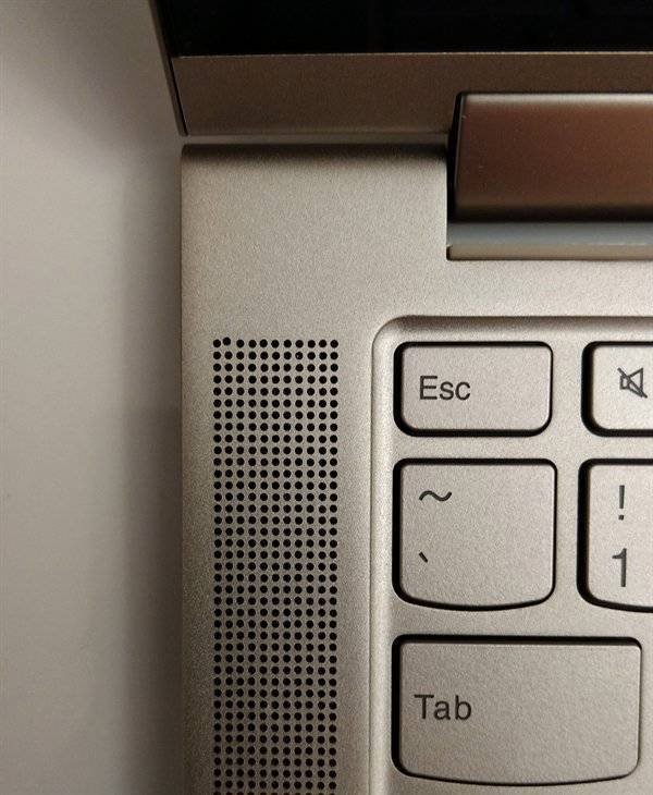 This Is Driving Everyone Crazy (54 pics) This Is Driving Everyone Crazy (54 pics)