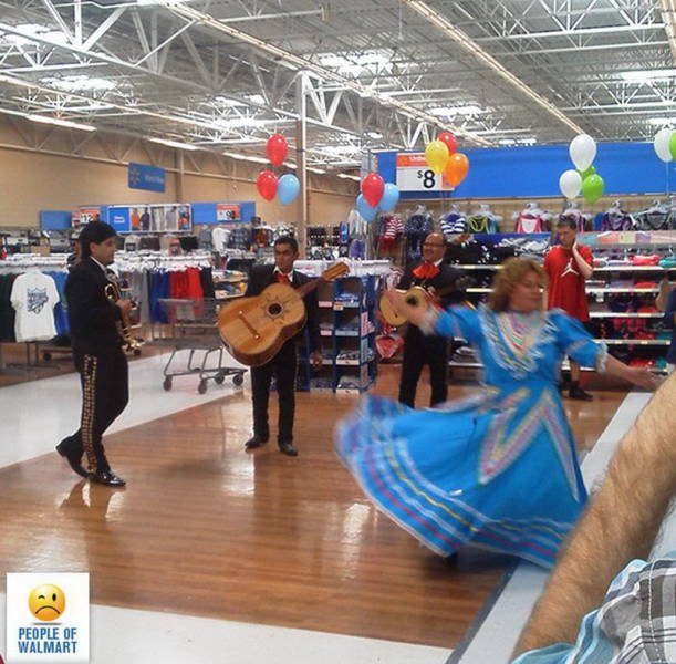 People Of Walmart (42 pics)