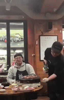 Acid Gifdump, February 4 (25 gifs)