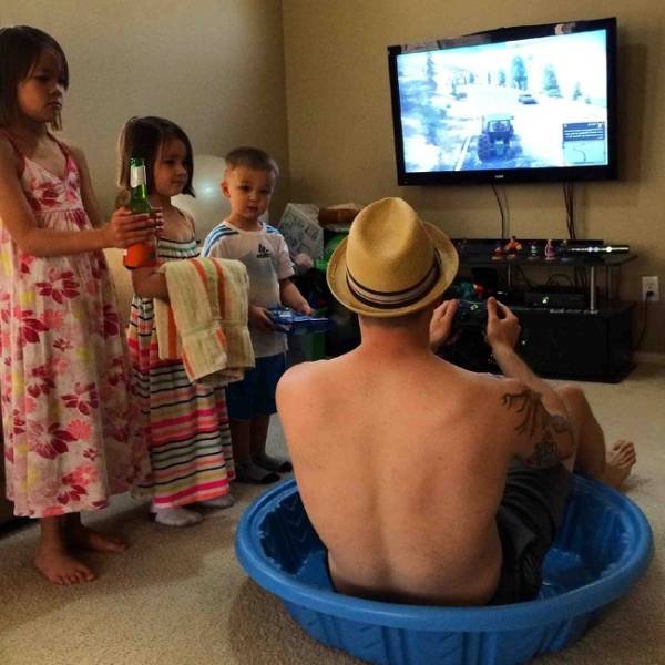 Children With Dads (14 pics)