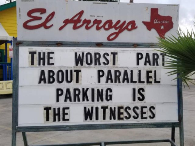 "El Arroyo" Signs (21 pics)