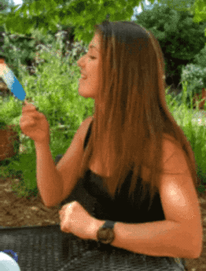 Hot Girls (38 gifs)