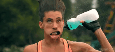 Slow-Motion GIFs (16 gifs)