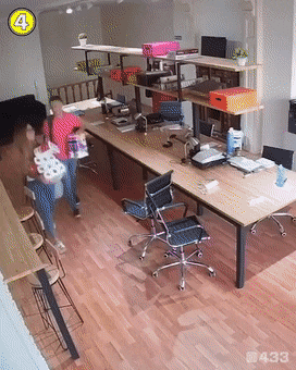 Acid Gifdump, February 12 (25 gifs)