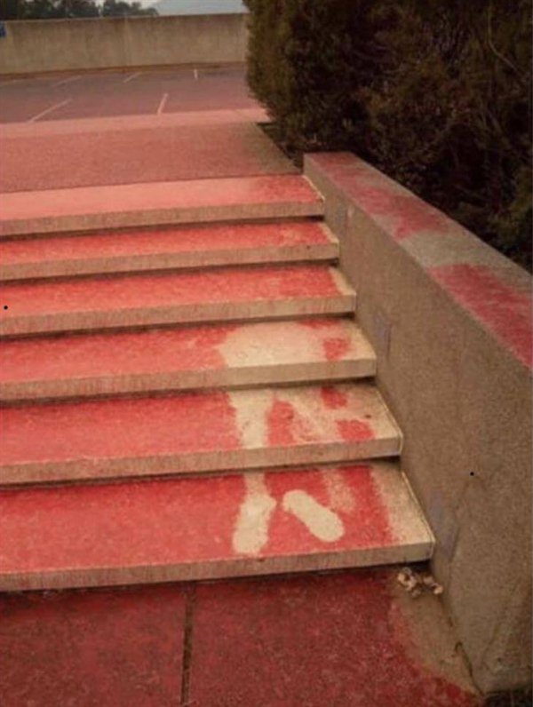 Bad Days Happen (28 pics)