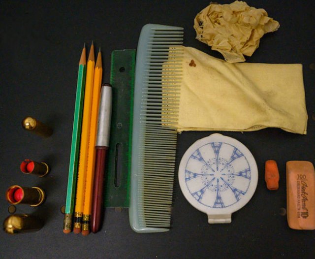 School Treasure: Lost Bag From The 50s (41 pics)