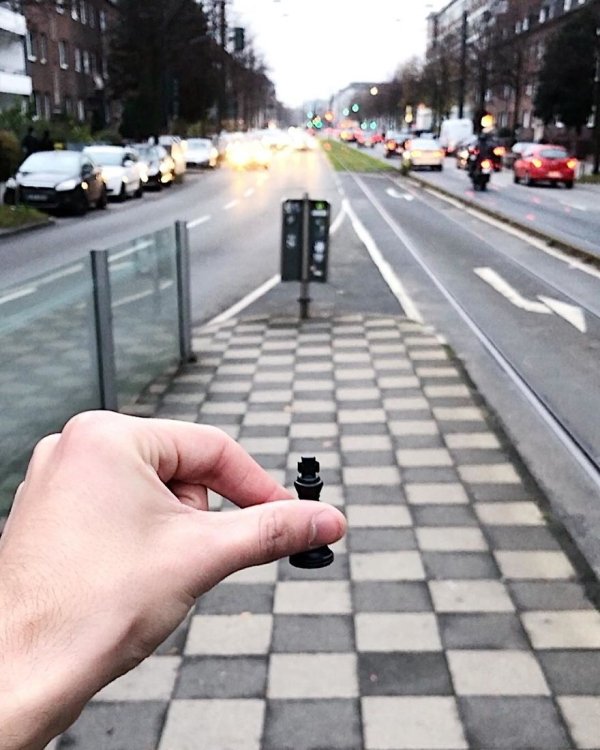 Amazing Optical Illusions By Tiago Silva (30 pics)