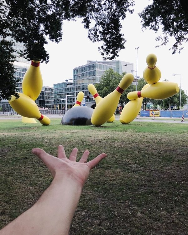 Amazing Optical Illusions By Tiago Silva (30 pics)