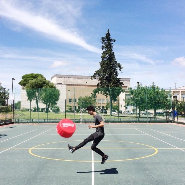 Amazing Optical Illusions By Tiago Silva (30 pics)