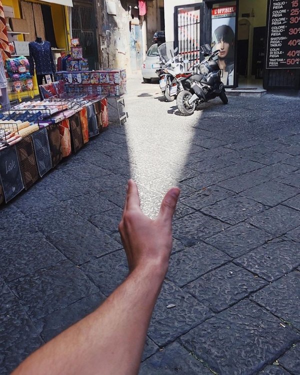 Amazing Optical Illusions By Tiago Silva (30 pics)