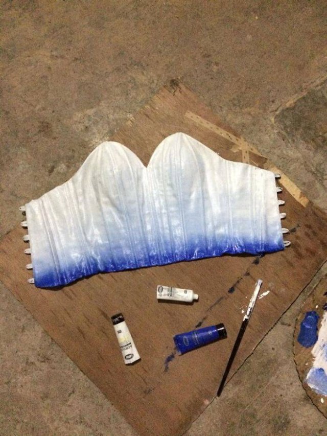 Brother Made A Prom Dress For His Sister (17 pics)