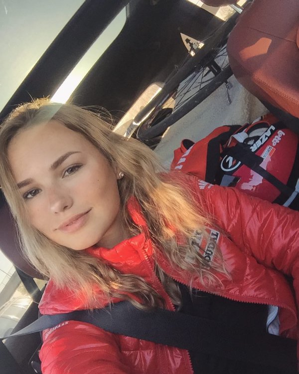 Pro Cyclist Puck Moonen Is Going To Motivate You (31 pics)