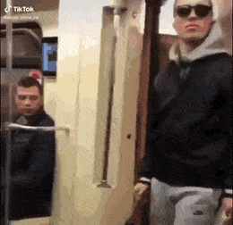 Acid Gifdump, February 20 (25 gifs)