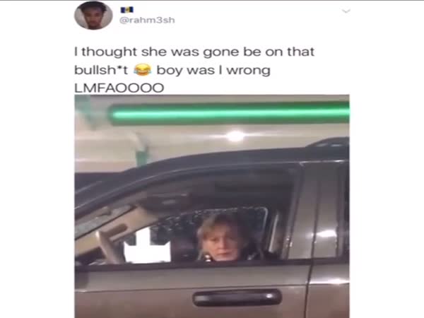 She Likes His Beats