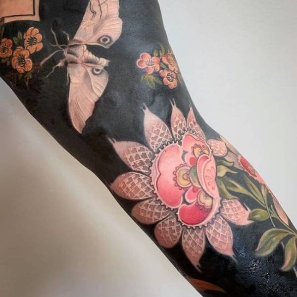 Blackout Tattoos By Esther Garcia (25 pics)