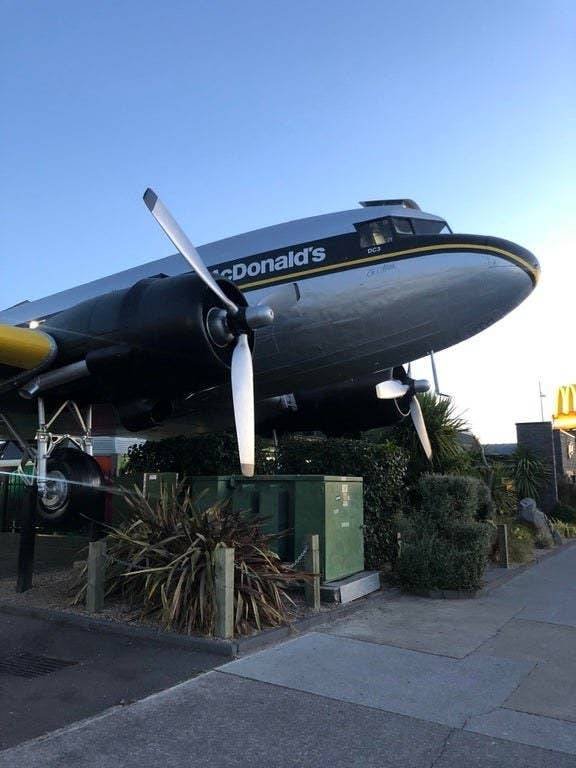 Amazing McDonald's Buildings (19 pics) Amazing McDonald's Buildings (19 pics)
