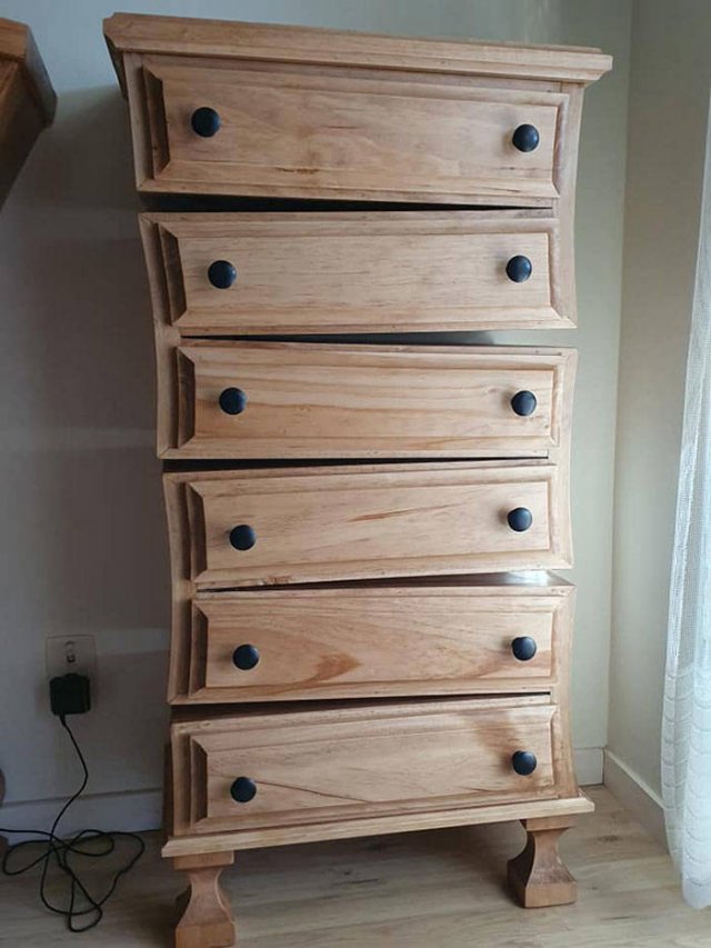 Retired Woodworker Creates Amazing Furniture (18 pics)