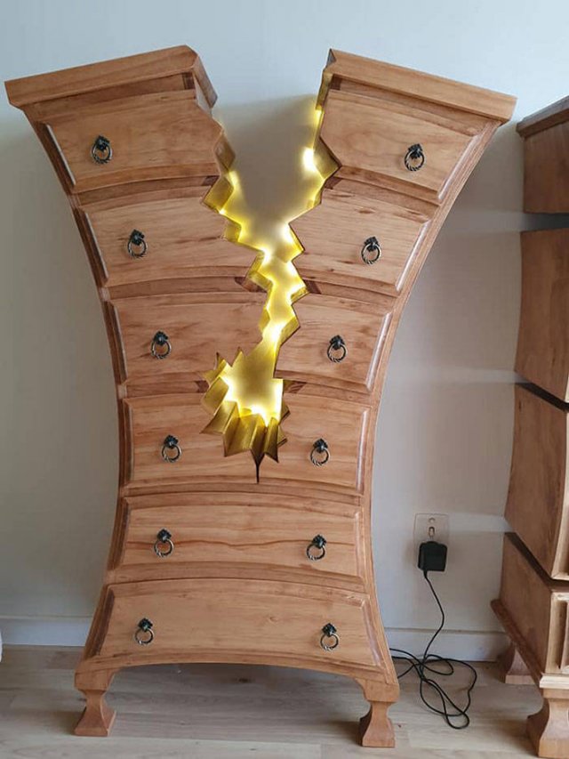 Retired Woodworker Creates Amazing Furniture (18 pics)