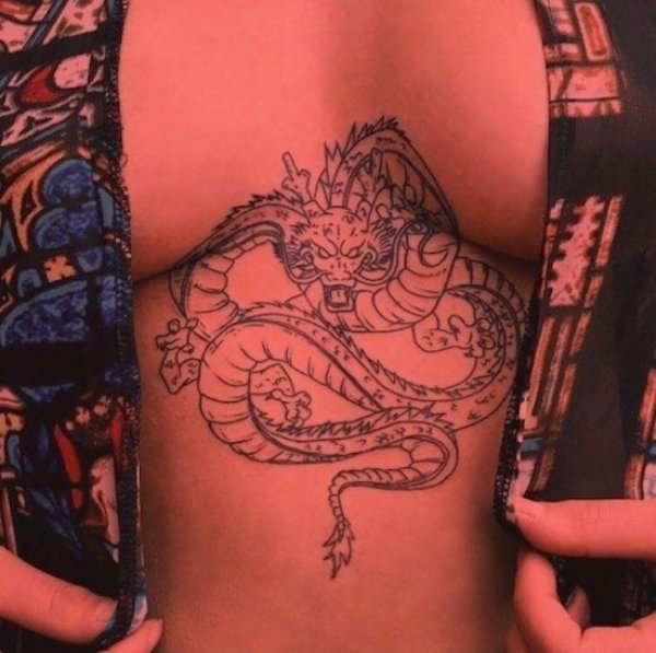Girls With Tattoos (43 pics)