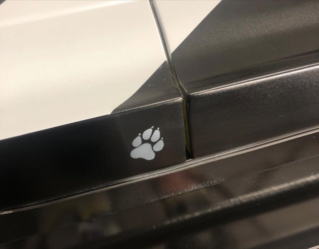 Motorcycle Artist Customized Casket For A Killed Police K-9 (13 pics)