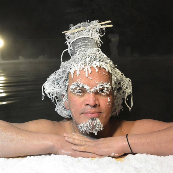 Hair Freezing Contest (21 pics)