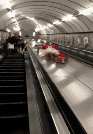 Random GIFs (21 gifs)