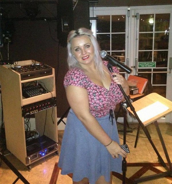 Miss Great Britain 2020: Woman Lost Over 100 Pounds (45 kg) (14 pics)