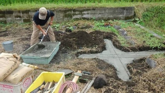 Japanese Elderly Couple Created A Real-Life Totoro Bus Stop (31 pics)