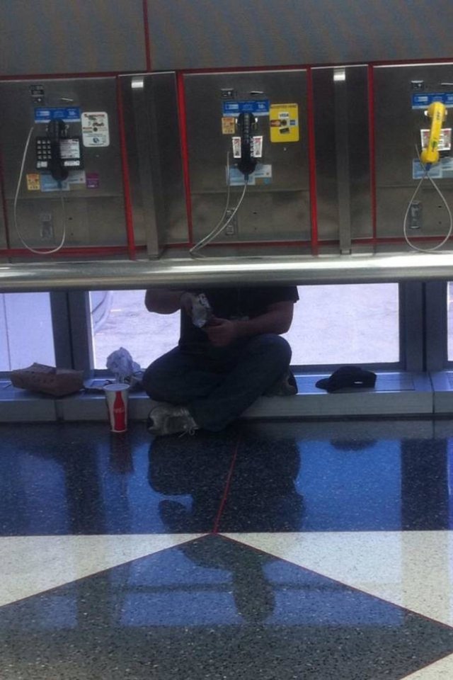 When You Really Need Private Space (15 pics) When You Really Need Private Space (15 pics)