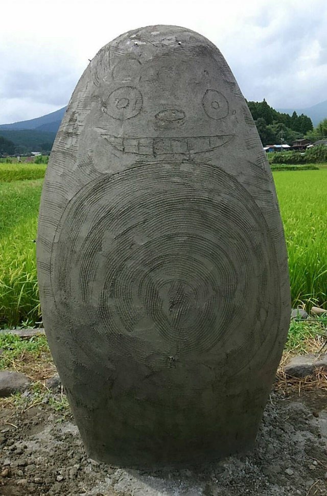 Japanese Elderly Couple Created A Real-Life Totoro Bus Stop (31 pics)