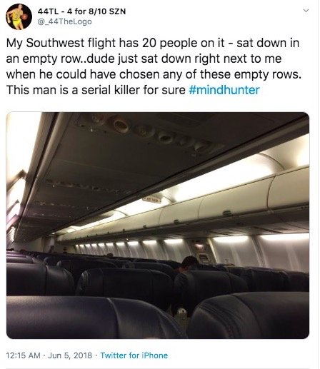 Airline Tweets (32 pics)