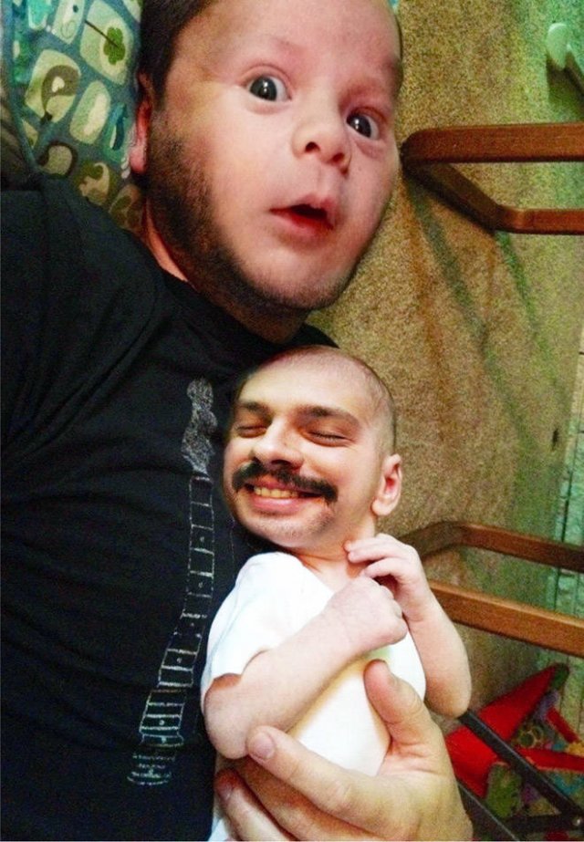 Creepy Baby Faceswaps (21 pics)