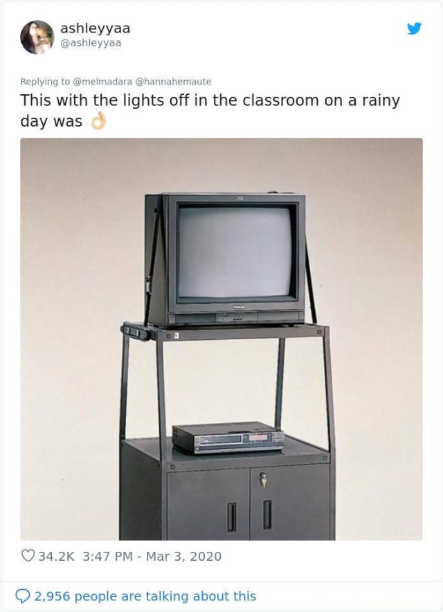 School Things Everyone Wants To Forget (31 pics)
