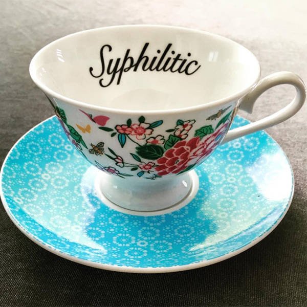 Tea Cups For Perfect Insults (20 pics)