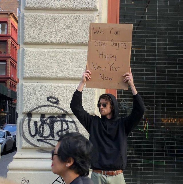 Dude With A Sign (29 pics)