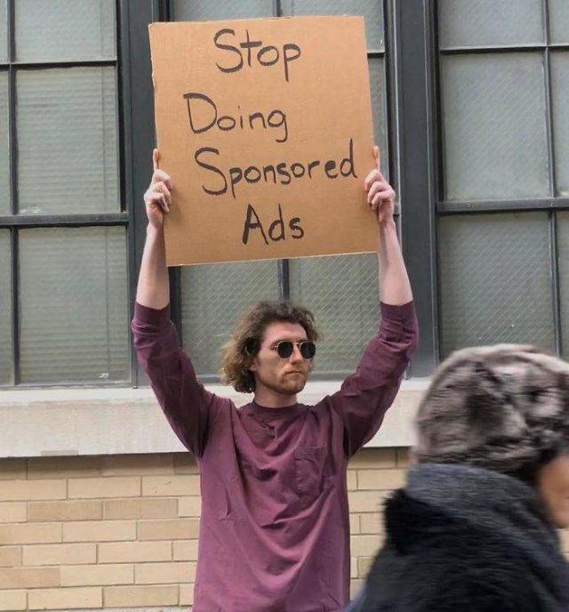 Dude With A Sign (29 pics)