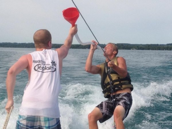 People Doing Interesting Things (30 pics)