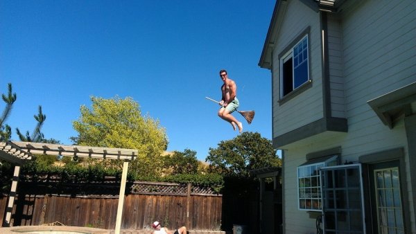 People Doing Interesting Things (30 pics)
