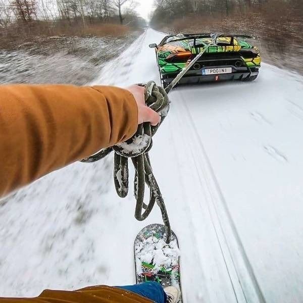 People Doing Interesting Things (30 pics)
