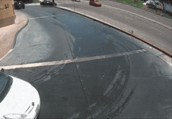 Girls And Cars (27 gifs)